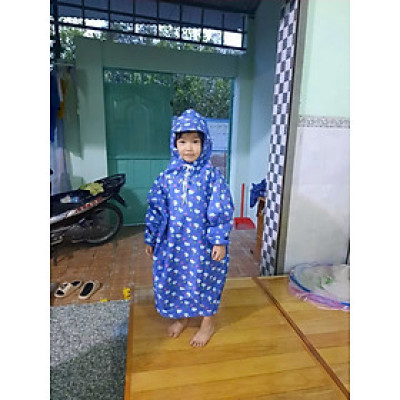 Áo mưa bít  cho bé từ  7  -  10 tuổi  , vải dù  chống thấm   , họa tiết hoạt hình dễ thương kèm túi đựng  xinh xắn , giao màu ngẫu nhiên