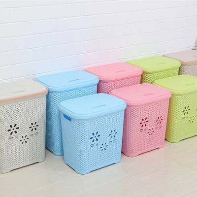 Giỏ nhựa có nắp đựng quần áo 