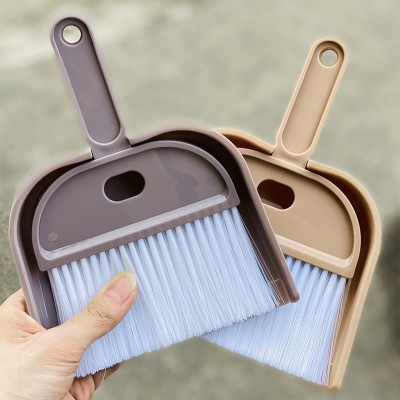 Bộ chổi và hót rác mini Broom & Dustpan (Giao màu ngẫu nhiên) - Hàng nội địa Nhật Bản nhập khẩu chính hãng