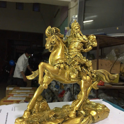 Tượng Quan công cưỡi ngựa size nhỏ CTQ3 24.8 x 10.1 x 21.9cm Tundo mạ vàng hoặc màu xanh lựa chọn