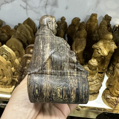 Tượng phật Di Lặc phong thủy gỗ trầm hương sánh chìm để bàn làm việc, taplo xe ô tô, xe hơi
