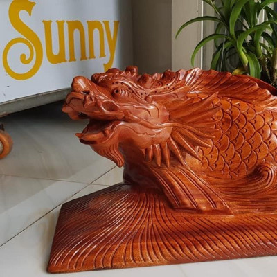Tượng Phong Thủy Cá Chép Hóa Rồng Gỗ liền khối Dài 50cm x Cao 25cm x ngang 22cm Biểu tượng sự may mắn, thịnh vượng để phòng khách đem lại sự thành công sự nghiệp, tài lộc ạ