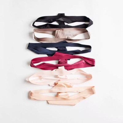 Quần Lót Lọt Khe Bóng Viền Gấp