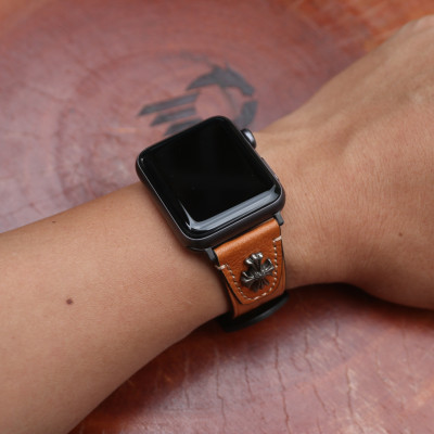 Dây da thay thế dành cho đồng hồ Apple Watch Da Bò Pullup Rivet chữ thập Khóa Thép 316L Dành Cho Series SE 7| 6 | 5 | 4 | 3 | 2 | 1 - Hàng chính hãng