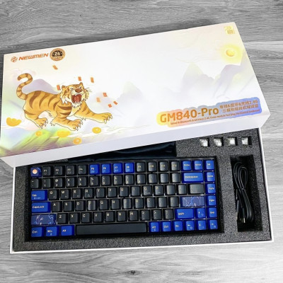 Bàn phím cơ không dây Newmen GM840 Pro (Trăng &Mây) Kailhbox Red / White Axis - Hàng Chính Hãng