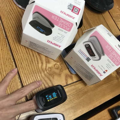 (Hàng chính hãng) Combo máy đo nồng độ oxy trong máu SPO2 và nhịp tim JPD-500E và Máy đo huyết áp bắp tay JPD-HA100