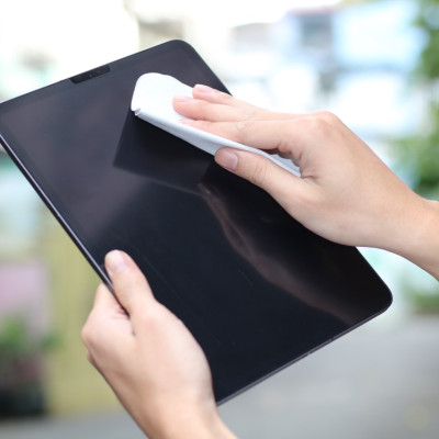 Khăn Lau Màn Hình Polishing Cloth Kai cho iPhone / Macbook / iPad / Laptop / Smartphone / Lens Camera/ Smartwatch - Hàng Nhập Khẩu