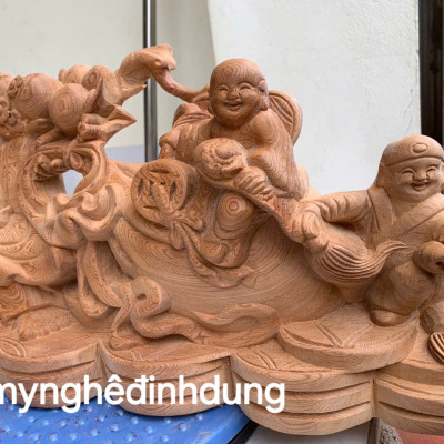 Tượng phật di lặc kéo bao vàng  bằng  gỗ ngọc Am thơm nức kt 50×22×12cm 