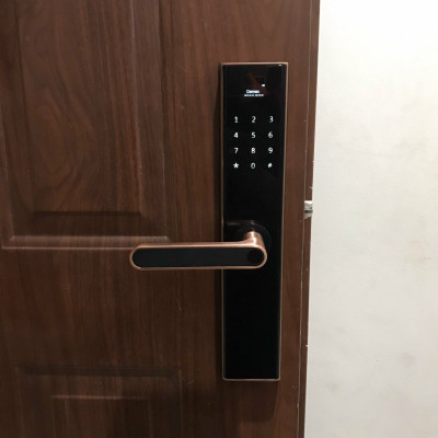 Khóa vân tay thông minh DEMAX SL630 AC