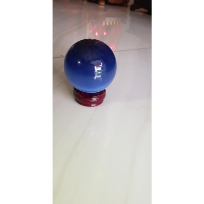 Trái Bi Phong Thủy Đá Mắt Mèo Xanh Dương đậm đẹp cao 10cm x đk 8cm đế gỗ may mắn để bàn làm việc, bàn ở nhà, công ty may mắn tài lộc hợp mệnh Thủy, mệnh Mộc ạ