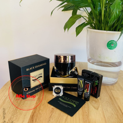 Kem HOLY CARE Cao Cấp - HOLY CARE WHITENING SKIN CARE CREAM 25g - BLACK DIAMOND