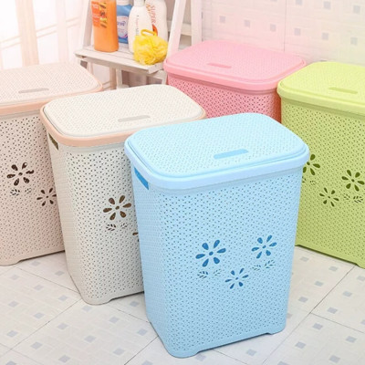 Giỏ nhựa có nắp đựng quần áo 