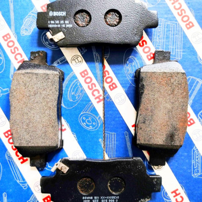 Bộ Bố Thắng Bosch Trước-Sau Toyota Vios (2003-2007) Altis (2004-2008)