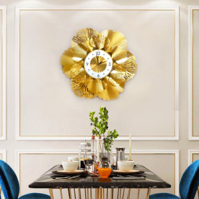 Đồng Hồ Trang Trí Treo Tường Trang Trí Decor Nghệ Thuật kim trôi hình hoa vàng DC226
