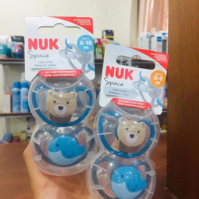BỘ 2 TI GIẢ NUK SPACE SILICONE