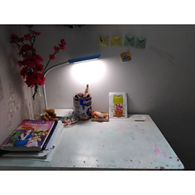 ĐÈN BÀN ĐỌC SÁCH BẢO VỆ THỊ LỰC