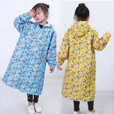 Áo mưa bít trùm toàn thân  cho bé trai  và  bé gái  từ  4 - 7 tuổi  , vải dù  chống thấm  ,  giữ ấm cho các bé  , kèm túi đựng xinh xắn , giao màu ngẫu nhiên