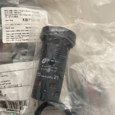 Nút nhấn nhả Schneider XB7NA45, 22mm, màu đỏ, 1NO +1NC