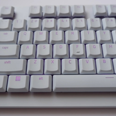 Bàn phím Gaming không dây Razer DeathStalker V2 Pro Low Profile Optical - Hàng chính hãng