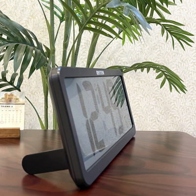 Đồng hồ Rhythm LCW017BR02- Kt 35.6 x 16.0 x 2.6cm, 638g. Vỏ nhựa. Dùng Pin.