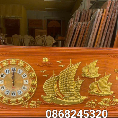 Đồng hồ treo tường khắc chữ thuận buồm xuôi gió gỗ gõ đỏ kt 41×97×4cm 