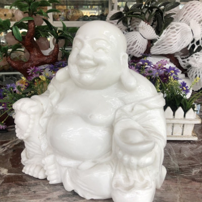 Tượng Phật Di Lặc ngồi cầm thỏi vàng đá cẩm thạch trắng - Dài 30 cm