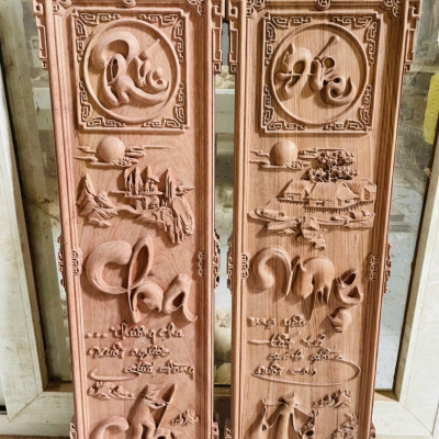 Cặp tranh câu đối treo tường khắc chữ cha mẹ bằng gỗ hương đá kt 30×97×4cm