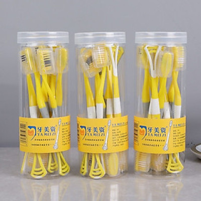 Đồ dùng vệ sinh -Hộp 8 cây bàn chải 2 in 1  cho bé ,kèm dụng cụ cạo lưỡi ,giúp giảm vi khuẩn gây sâu răng và hôi miệng ,cán cầm chống trượt ,lông bàn chải sợi tơ siêu mềm , giúp chải răng sạch hơn ,an toàn và tiện lợi