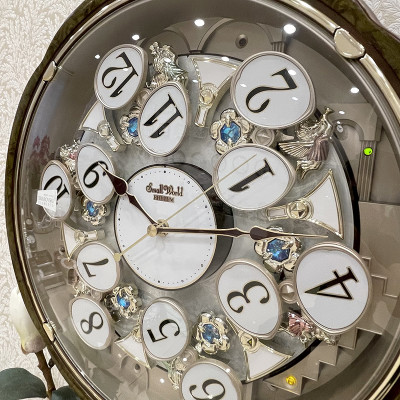 Đồng hồ treo tường RHYTHM 4MH828WD23 - Nâu , Kích thước 38.5 x 38.5 x 11.5cm (Magic Motion Clocks)