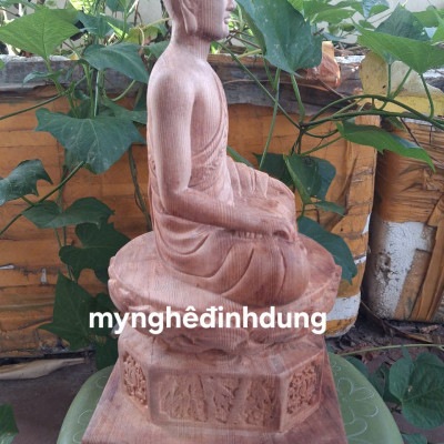 Tượng phật hoàng trần nhân tông bằng gỗ ngọc Am thơm nức cao 30x17cm