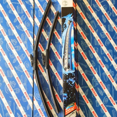 BỘ GẠT MƯA BOSCH AEROTWIN SET FORD FIESTA 1.0/1.5/1.6 (-2018) - 15X26 (7079F)