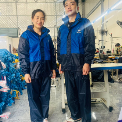 Áo Mưa Bộ 2 Lớp Chống Thấm Nước Cao Cấp - Chất Liệu Vải Dù 62A (1/12)