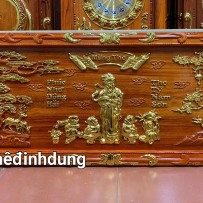 Tranh mừng thọ cụ bà bằng gỗ hương đỏ sơn pu dát vàng cao cấp kt 41×81×3cm 