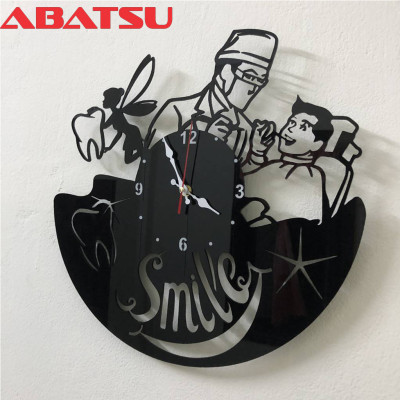 Đồng Hồ Trang Trí Nghệ Thuật Abatsu Dành Riêng Cho Trung Tâm Nha Khoa: Tô Điểm Nụ Cười, Nâng Tầm Không Gian!