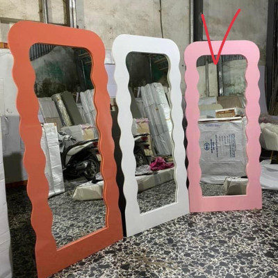 Gương lượn Juno Sofa Gỗ công nghiệp MDF cốt vàng phủ Melamin, không chân