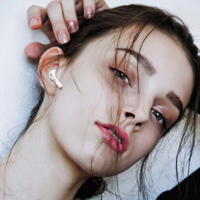 Tai Nghe True Wireless Smart Touch Bluetooth điều khiển cảm ứng hỗ trợ nghe đơn hoặc đôi 2 bên tai với micro HD chống ồn dành cho smartphones - Hàng Chính Hãng