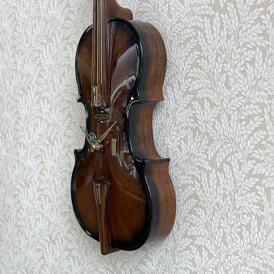 Đồng hồ Rhythm Musical 4MHA03WD06 – KT 17.8 x 48.7 x 7.0cm. Vỏ gỗ. Dùng PIN.