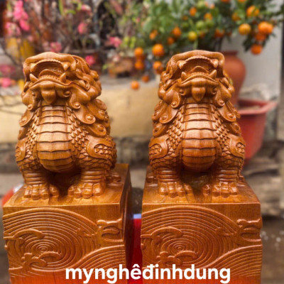 Cặp nghê phong thủy cầu tài lộc bằng gỗ bách xanh thơm nức cao 23x12x12cm