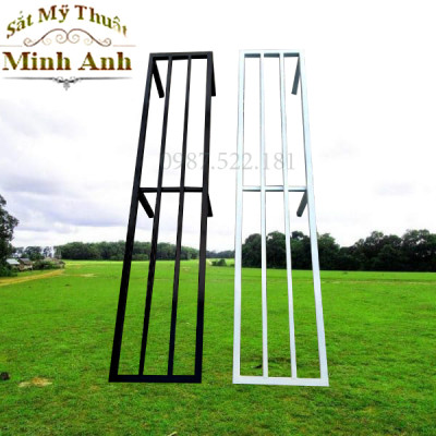 Kệ thép. Dài 100-120 cm. Rộng 20-25-30cm. Cao 10-15-20-25-30cm. 6 chân. 2 nan phụ. Hộp thép 2x2cm ( Hàng Chính Hãng )