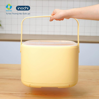 Giá úp bình sữa Aoi - với thiết kế hiện đại, thông minh an toàn cho sức khỏe cùng thiết kế có nắp đậy chắn bụi.