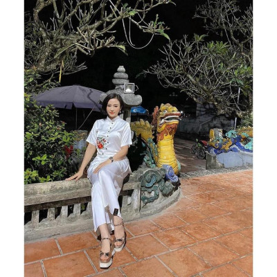 ĐỒ LAM ĐI CHÙA Tàu Lụa Vải Lụa Tầm