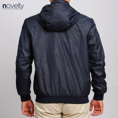 Áo jacket nam in chìm nón rời Novelty xanh đen 2203172