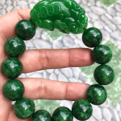 VÒNG TAY PHONG THỦY ĐÁ CẨM THẠCH TỲ HƯU HÚT TÀI LỘC MAY MẮN VÒNG NAM MỆNH THỦY , MỆNH MỘC ĐEO Ạ NAM TAY TO 75KG - 90KG ĐEO