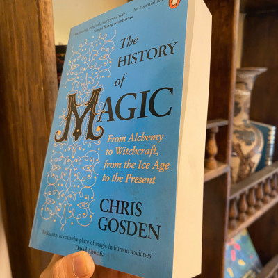 Sách - The History of Magic by Chris Gosden | Science - Religion Nonfiction English Book