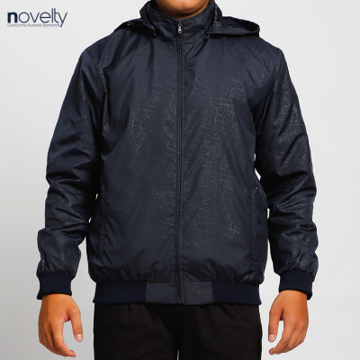 Áo jacket nam in chìm nón rời Novelty xanh đen 2203252