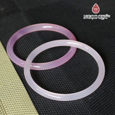 Vòng tay chalcedony bản tròn (bản 6 - 7mm) - Ngọc Quý Gemstones