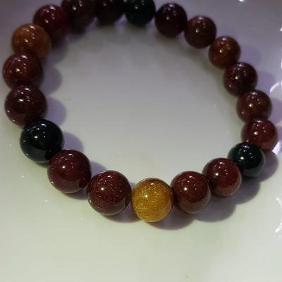 Vòng tay Nữ đá thạch anh tóc tam tài tự nhiên  Vòng vip size 10li / 10mm đậm đẹp đa sắc đậm sang trọng đẹp quyến rũ quyền lực  Ý nghĩa chiêu tài hút lộc may mắn, tài lộc tiền tài và sức khỏe món quà thật sự ý nghĩa ạ