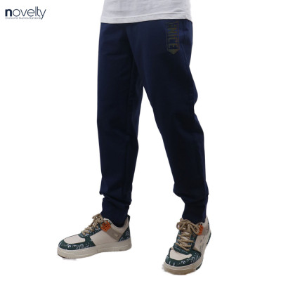 Quần jogger nam Novelty Regular fit họa tiết in phản quang Xanh đen NQGMMDMT3R230835Q