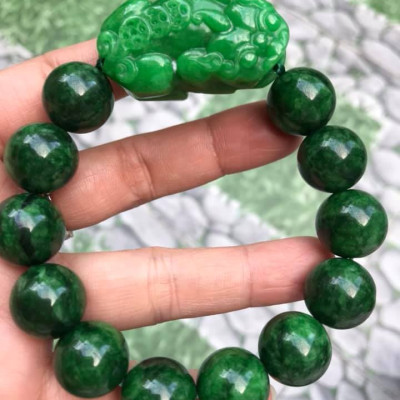 VÒNG TAY PHONG THỦY ĐÁ CẨM THẠCH TỲ HƯU HÚT TÀI LỘC MAY MẮN VÒNG NAM MỆNH THỦY , MỆNH MỘC ĐEO Ạ NAM TAY TO 75KG - 90KG ĐEO