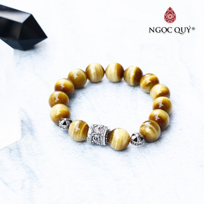 Vòng đá thạch anh mắt hổ AAA phối charm bạc mệnh thổ,kim - Ngọc Quý